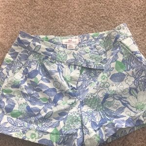 VV shorts